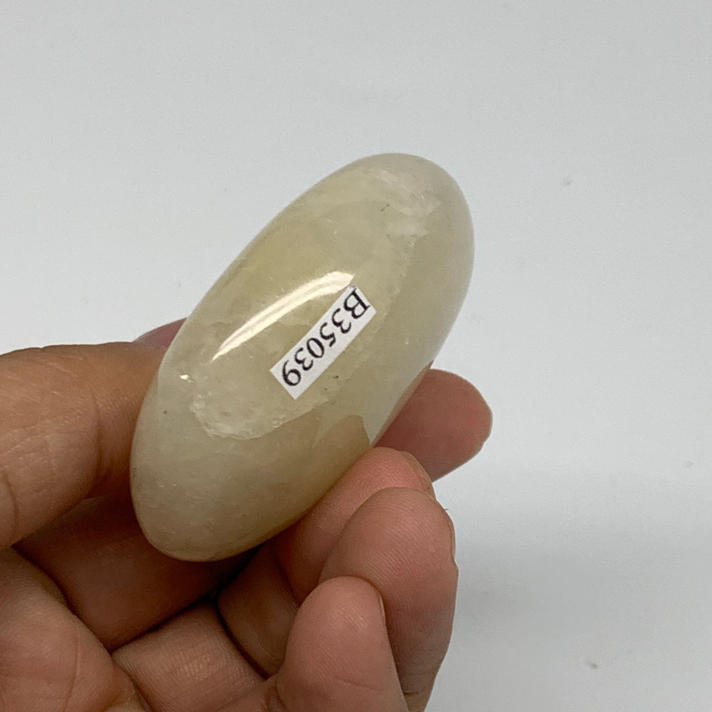 87.1g, 2.2"x1.8"x0.9", Yellow Aventurine Palm-Stone Crystal Stone, B35039