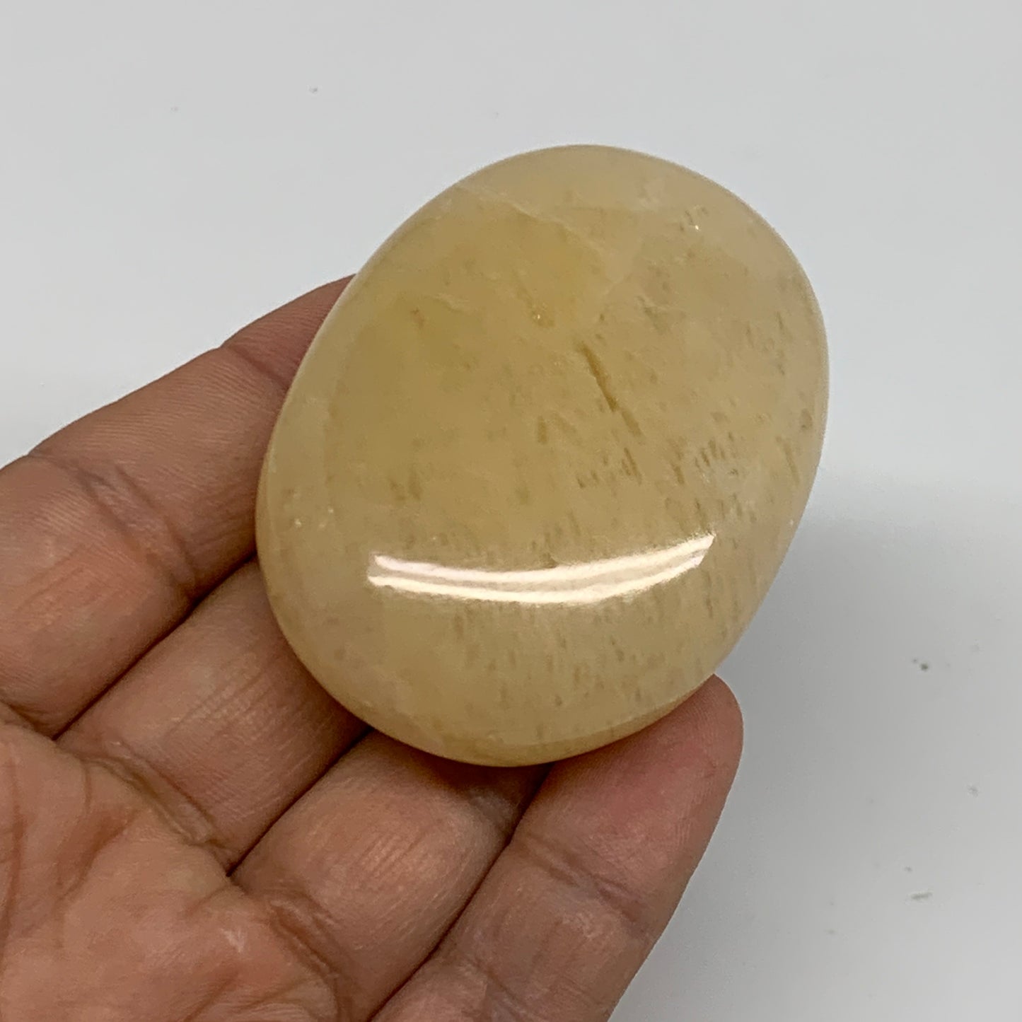 83.4g, 2.2"x1.7"x0.8", Yellow Aventurine Palm-Stone Crystal Stone, B35040