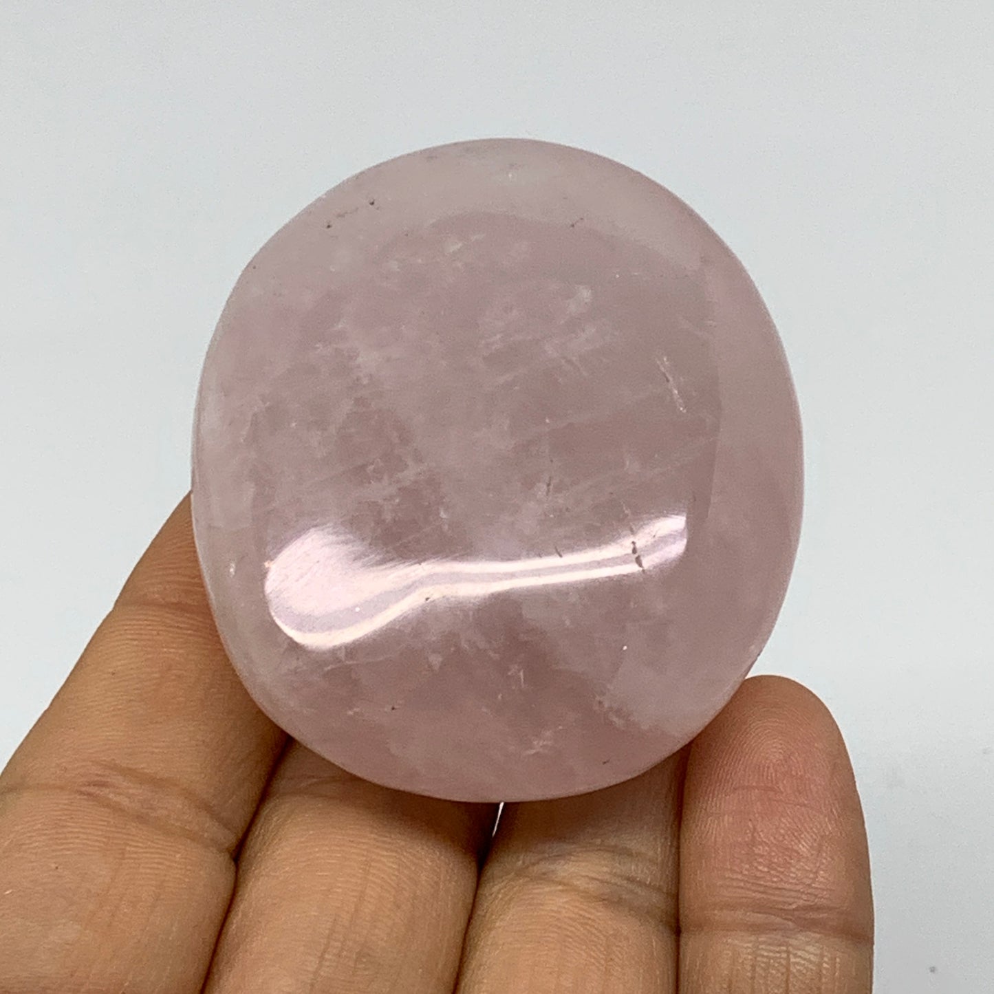 102.6g , 2.3"x1.9"x0.9", Natural Pink Rose Quartz Palm-stone Crystal, B37265