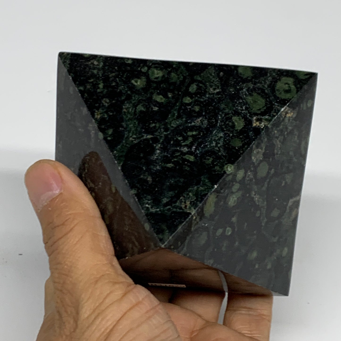 0.98 lbs, 2.4"x3.3"x3.3", Kambaba Jasper Pyramid Gemstone Polished, B31629