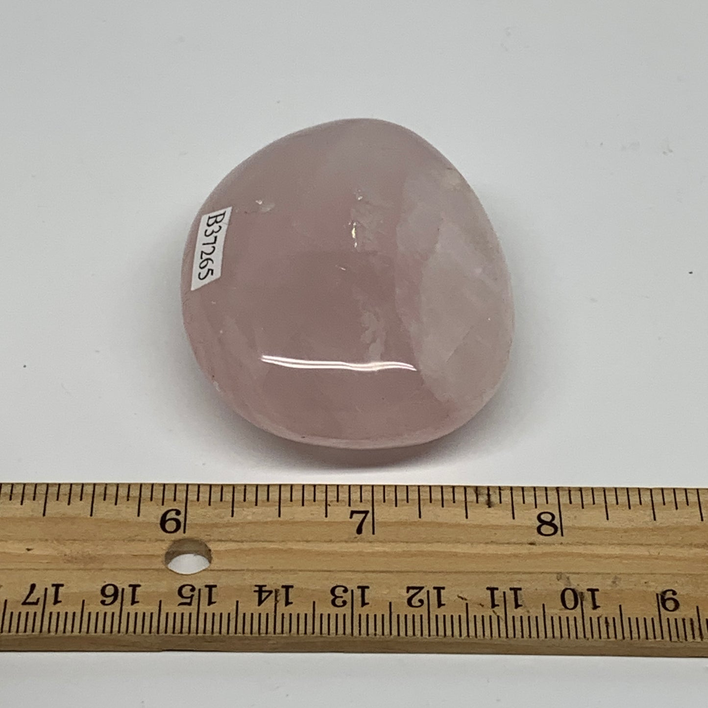 102.6g , 2.3"x1.9"x0.9", Natural Pink Rose Quartz Palm-stone Crystal, B37265