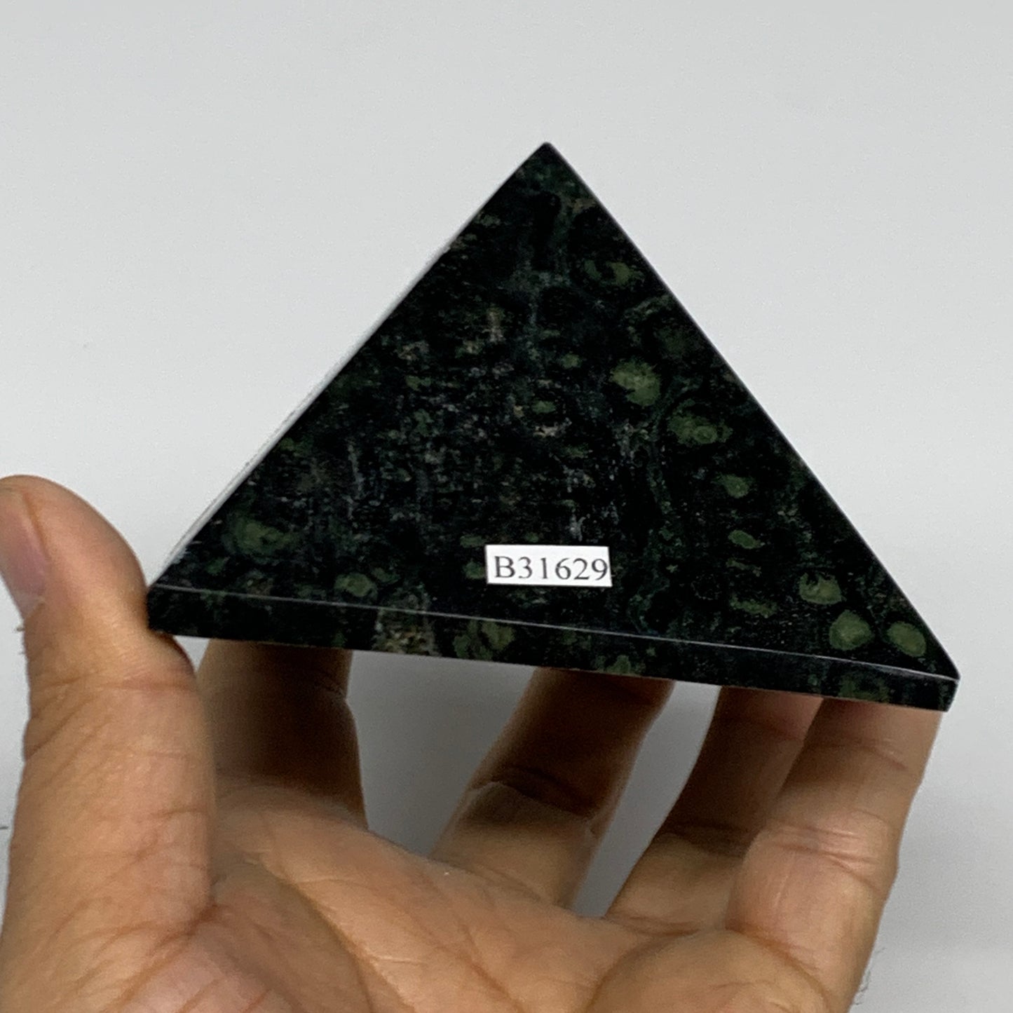 0.98 lbs, 2.4"x3.3"x3.3", Kambaba Jasper Pyramid Gemstone Polished, B31629