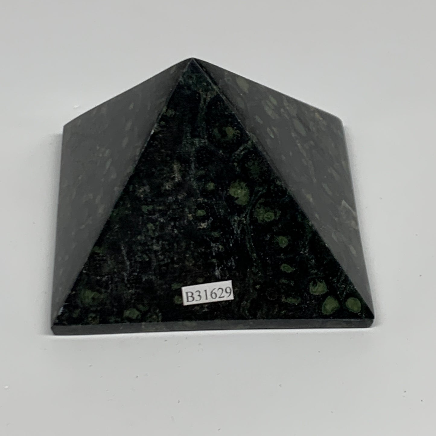 0.98 lbs, 2.4"x3.3"x3.3", Kambaba Jasper Pyramid Gemstone Polished, B31629