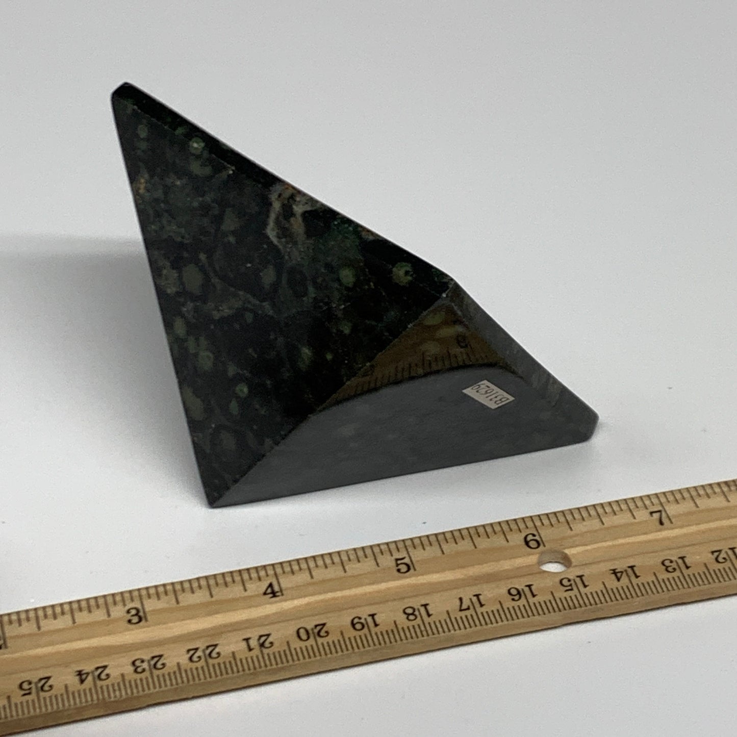 0.98 lbs, 2.4"x3.3"x3.3", Kambaba Jasper Pyramid Gemstone Polished, B31629