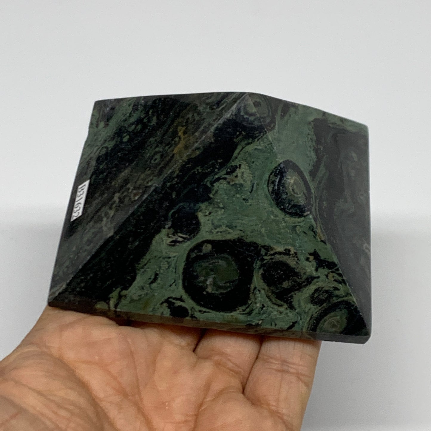 0.78 lbs, 1.9"x3.2"x3", Kambaba Jasper Pyramid Gemstone Polished, B31632