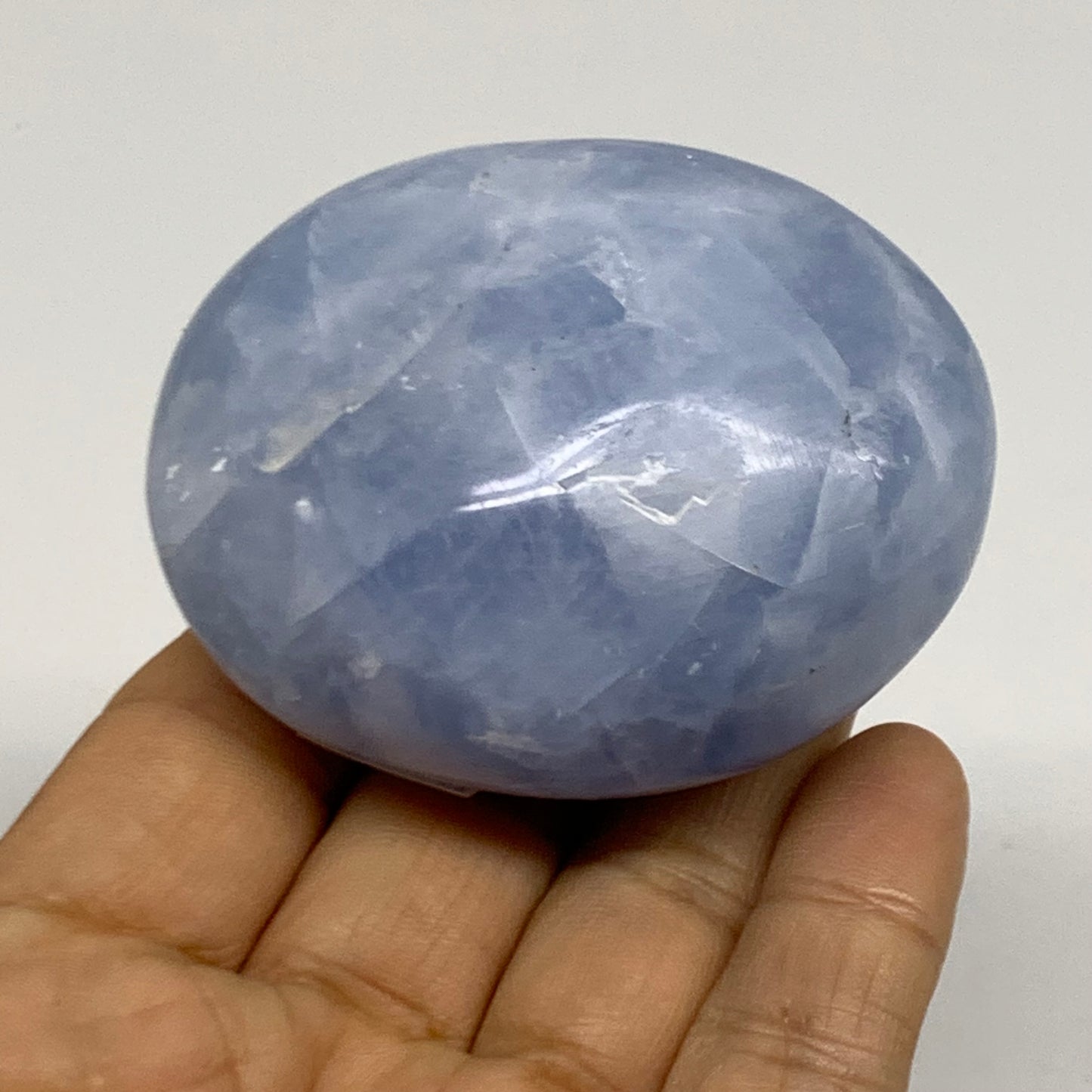 161.5g, 2.5"x2"x1.3" Blue Calcite Palm-Stone Polished Tumbled, B38107