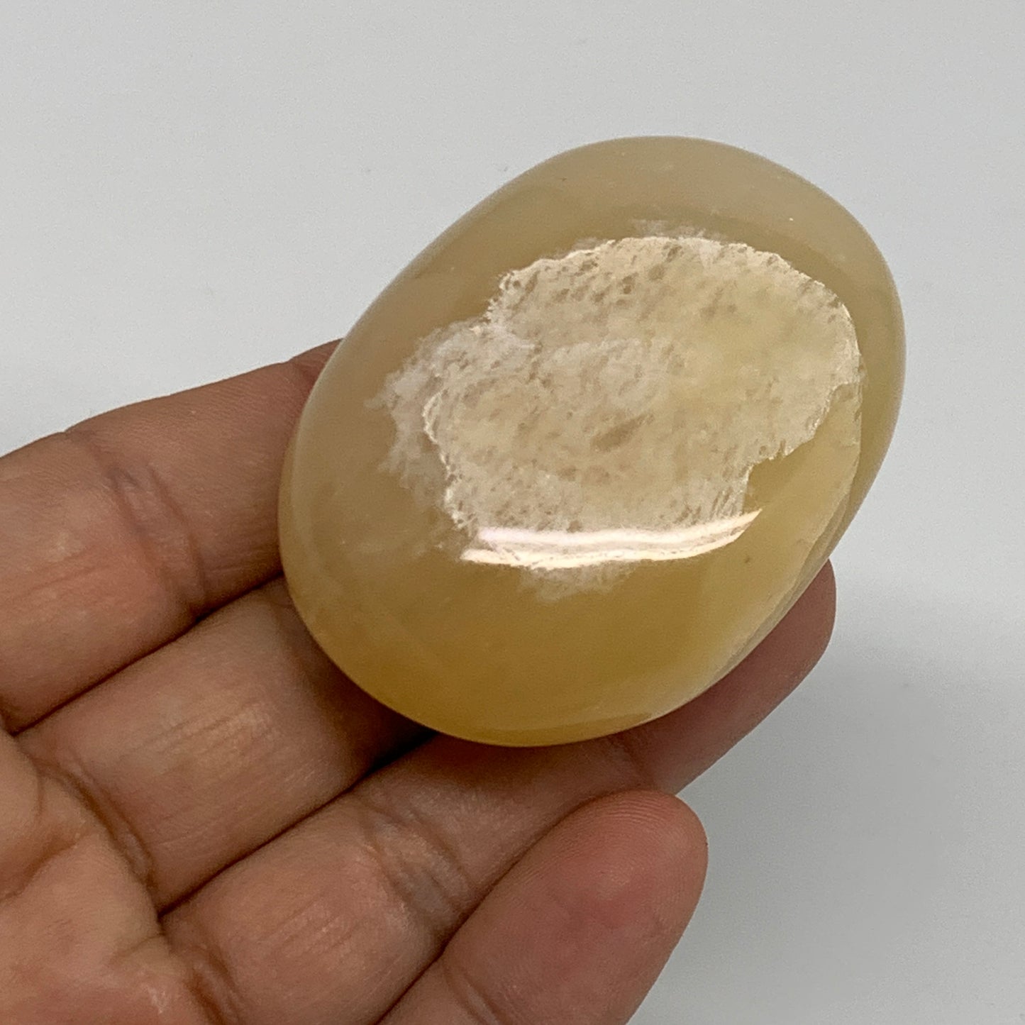 83.4g, 2.2"x1.7"x0.9", Yellow Aventurine Palm-Stone Crystal Stone, B35046