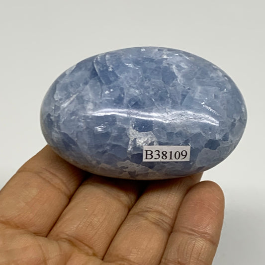 131.8g, 2.5"x1.7"x1.2" Blue Calcite Palm-Stone Polished Tumbled, B38109
