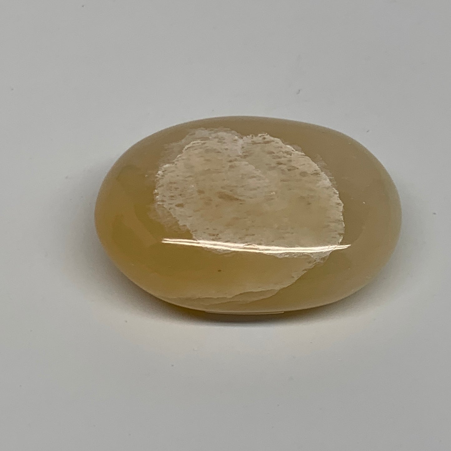 83.4g, 2.2"x1.7"x0.9", Yellow Aventurine Palm-Stone Crystal Stone, B35046