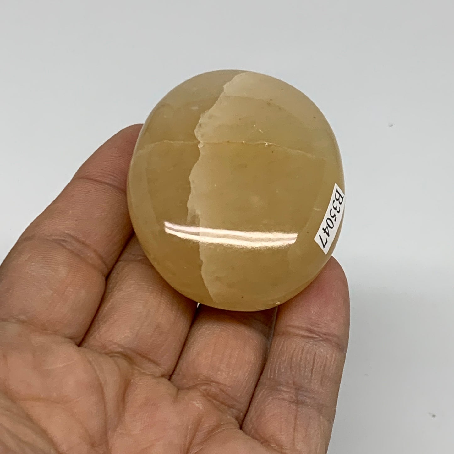 78.1g, 2.1"x1.7"x0.8", Yellow Aventurine Palm-Stone Crystal Stone, B35047