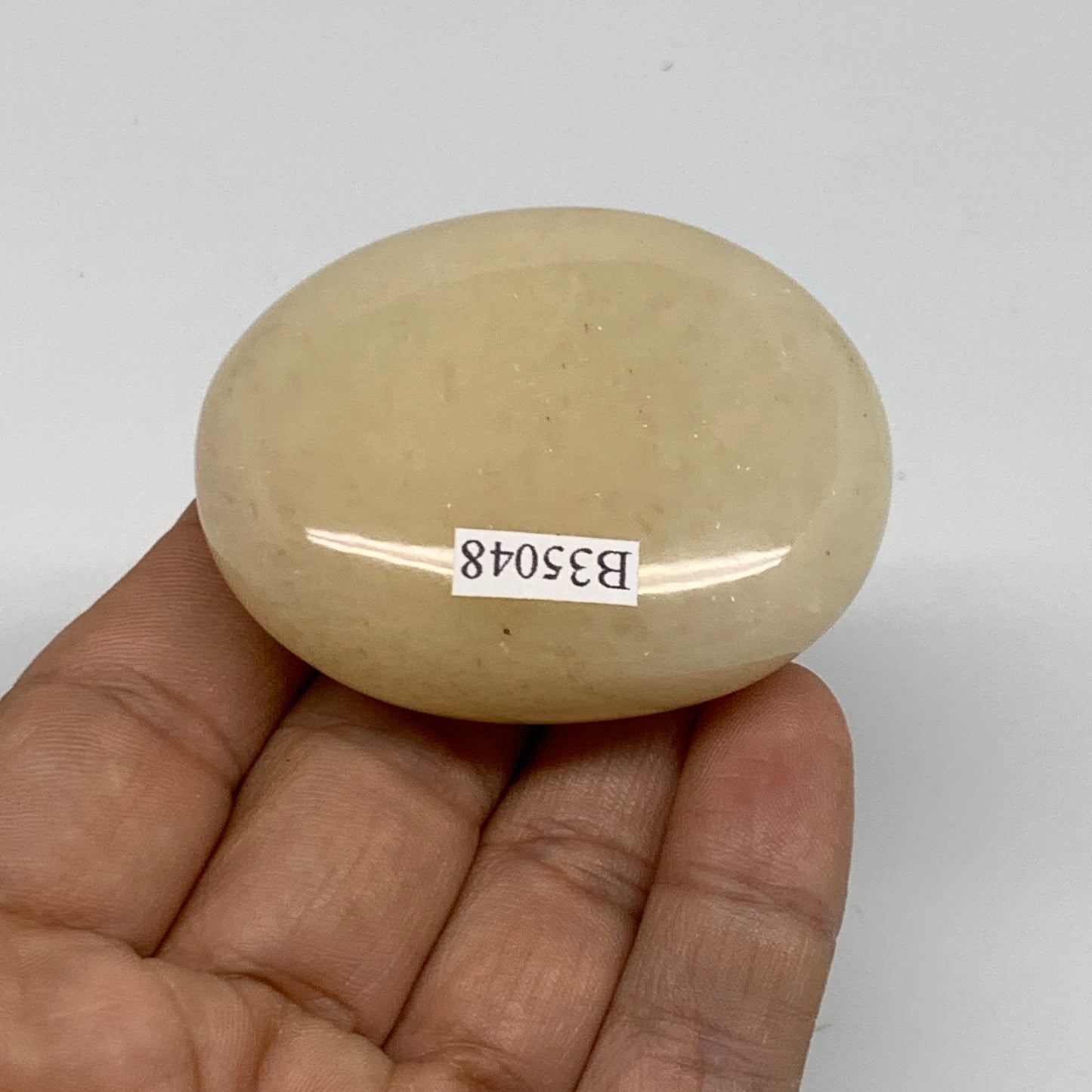 85.7g, 2.2"x1.7"x0.8", Yellow Aventurine Palm-Stone Crystal Stone, B35048