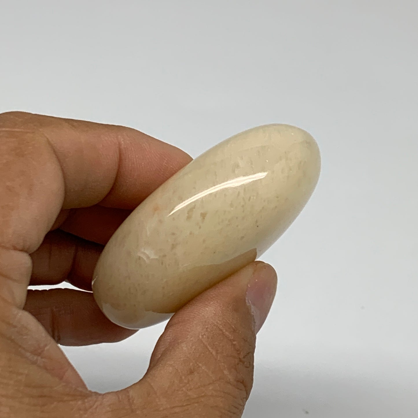 85.7g, 2.2"x1.7"x0.8", Yellow Aventurine Palm-Stone Crystal Stone, B35048