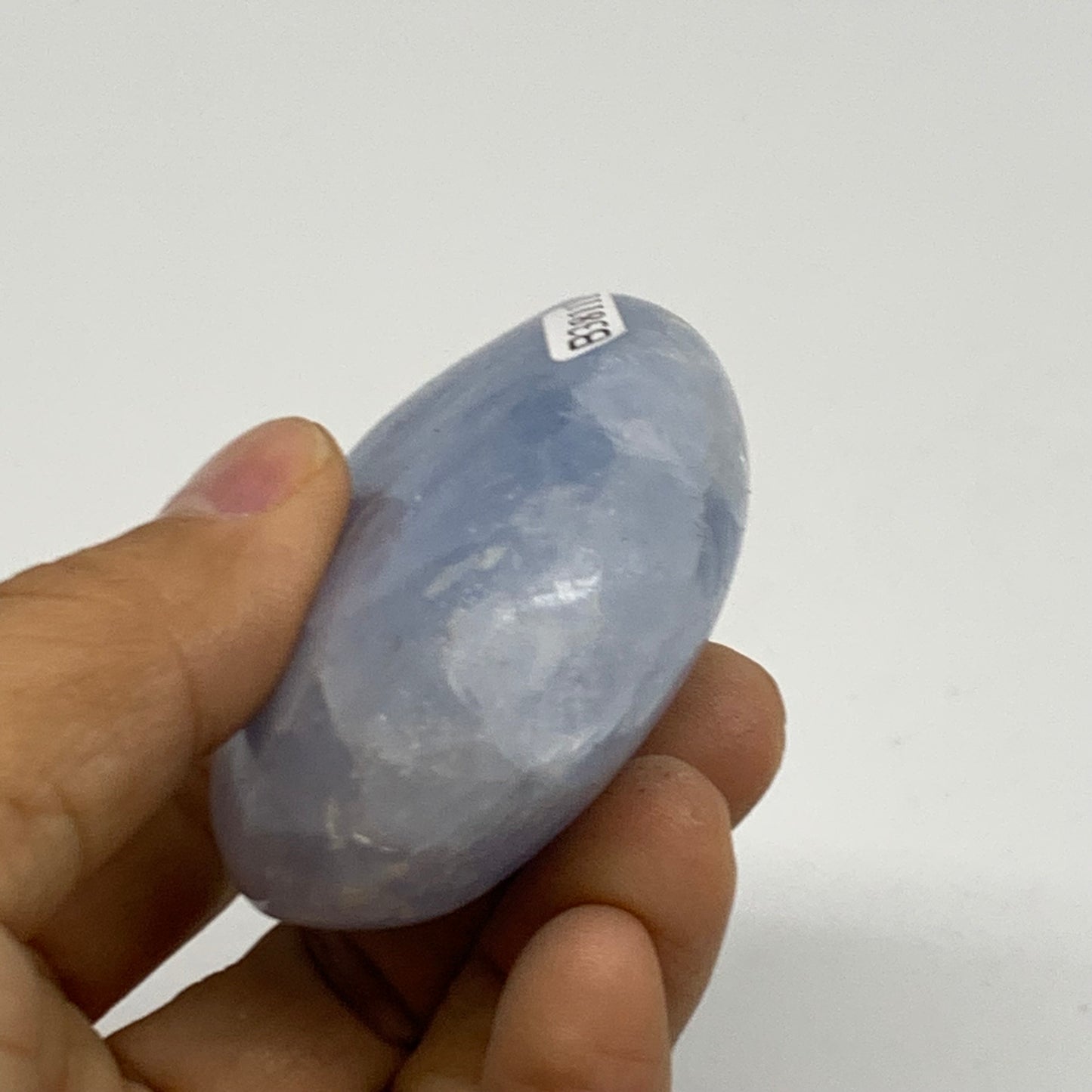 124.5g, 2.3"x2.1"x1" Blue Calcite Palm-Stone Polished Tumbled, B38111