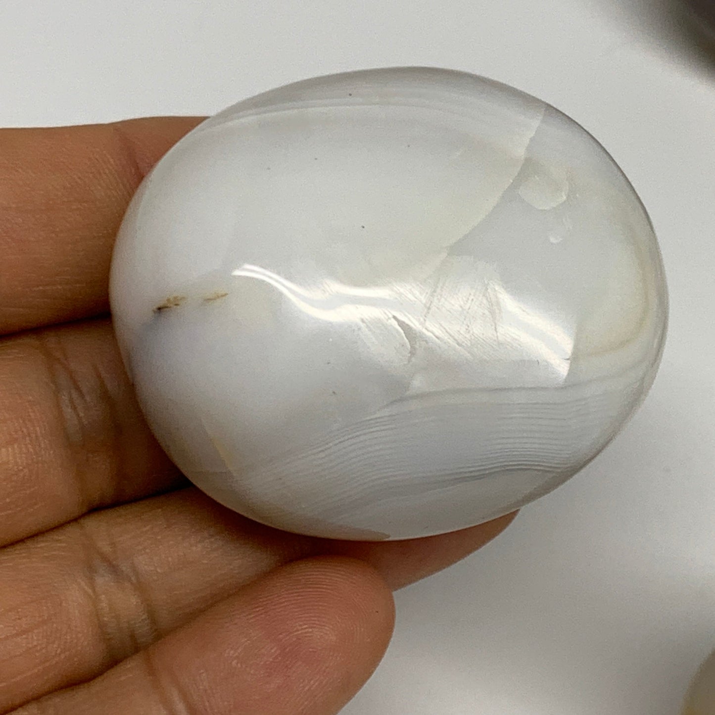 2.2 lbs, 13 pcs, 1.7"-2.2", Natural Orca Agate Palm-Stone Polished, B27831