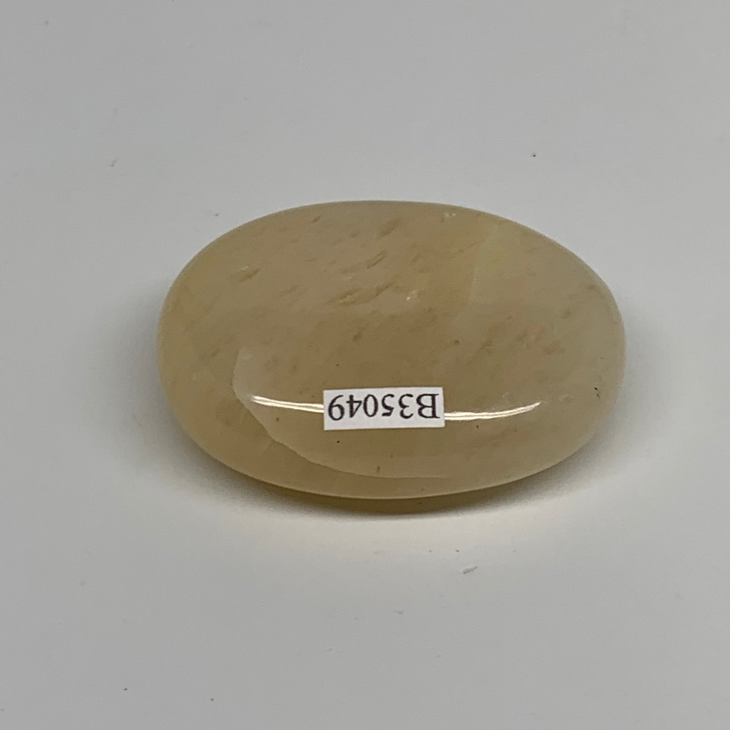 83.3g, 2.3"x1.7"x0.8", Yellow Aventurine Palm-Stone Crystal Stone, B35049