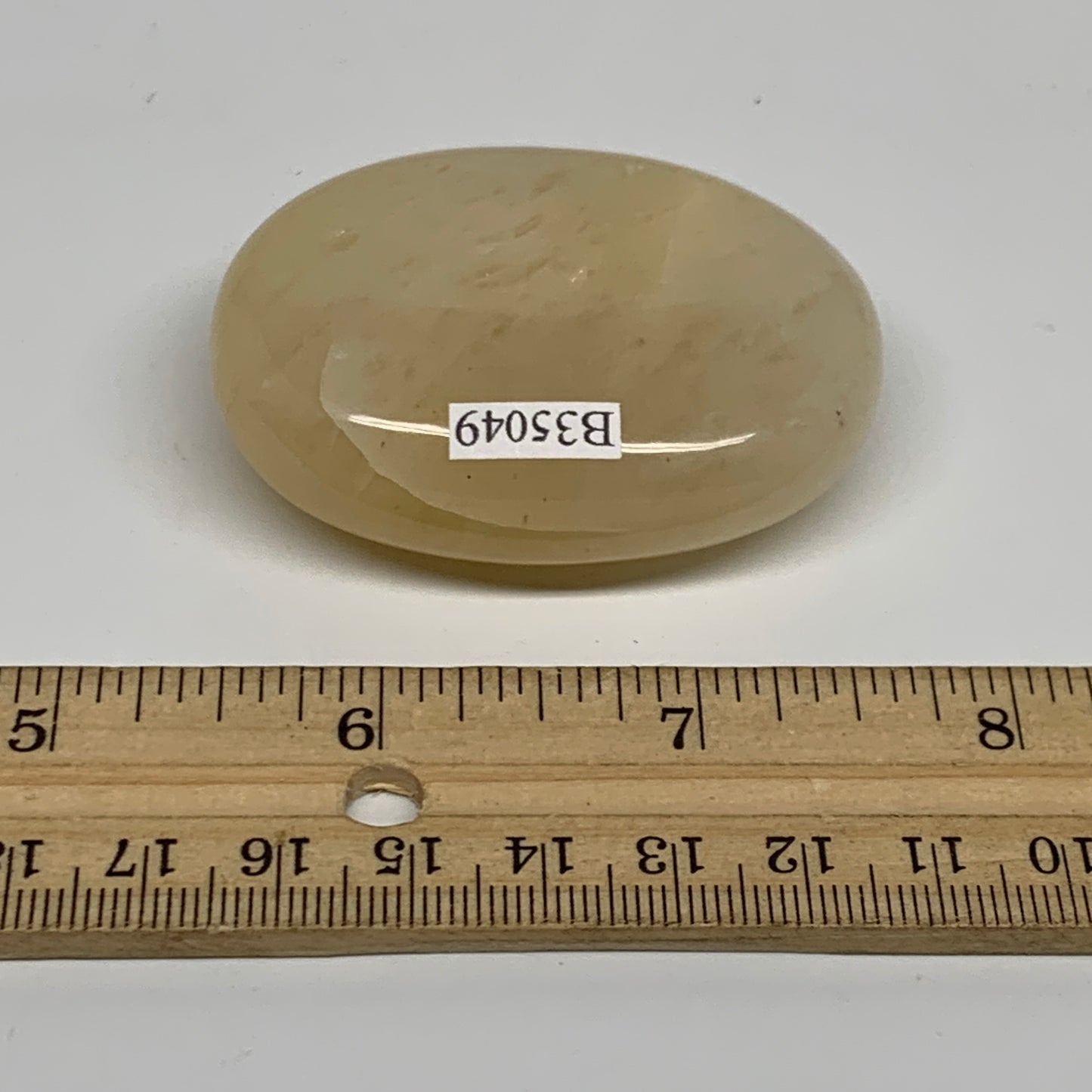 83.3g, 2.3"x1.7"x0.8", Yellow Aventurine Palm-Stone Crystal Stone, B35049