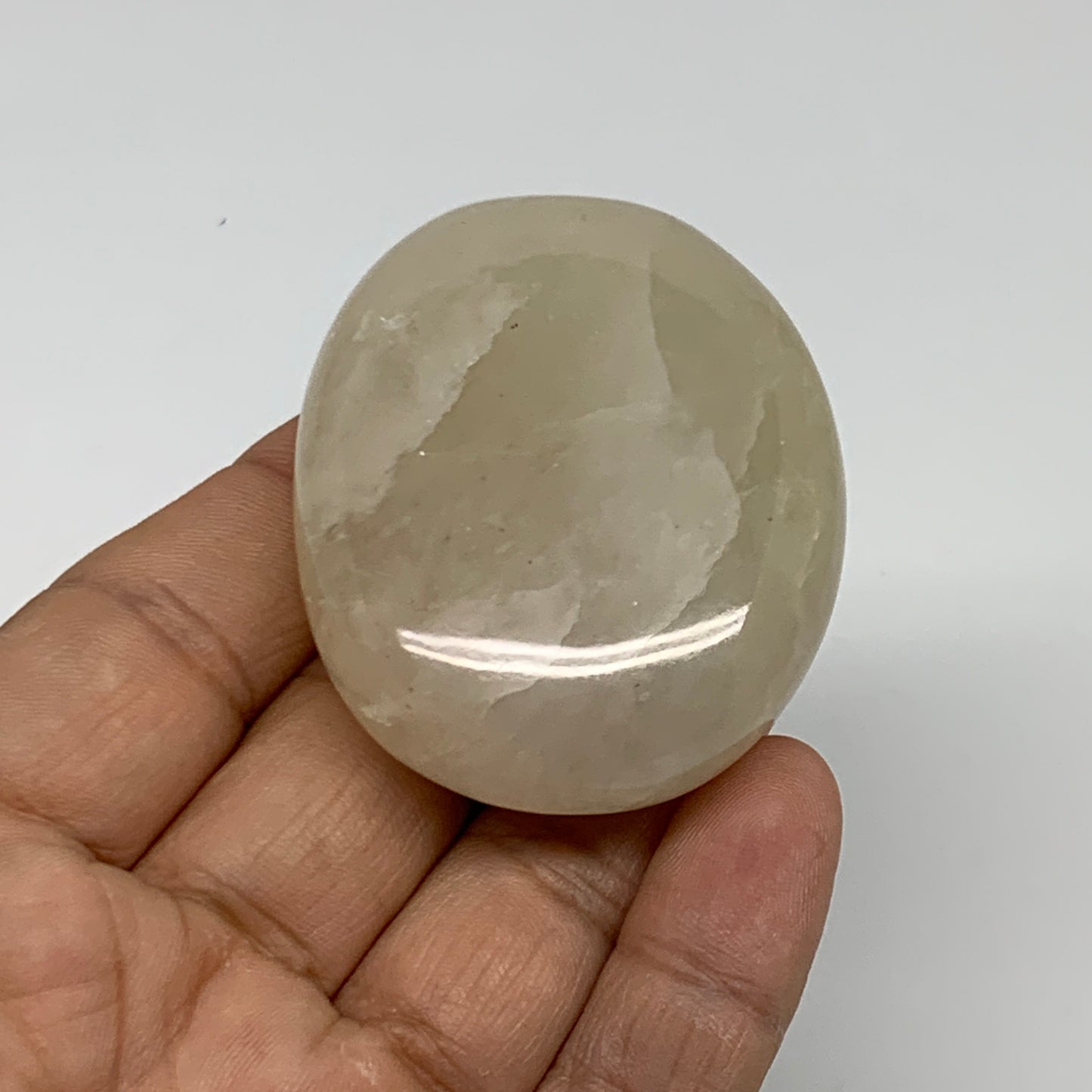 81.8g, 2.2"x1.7"x0.8", Yellow Aventurine Palm-Stone Crystal Stone, B35050