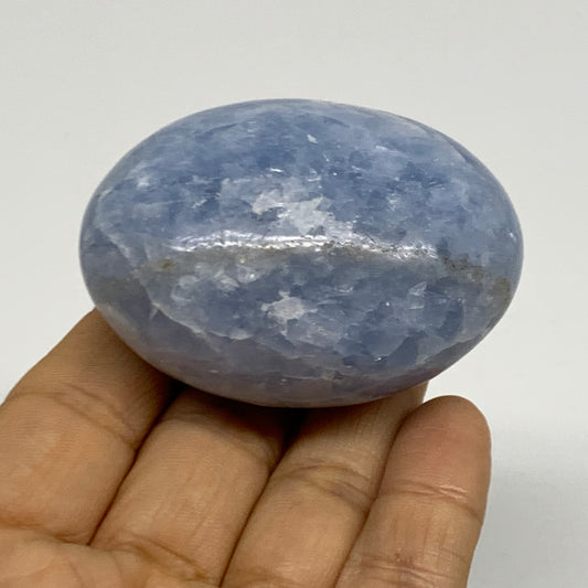 137.3g, 2.4"x1.7"x1.4" Blue Calcite Palm-Stone Polished Tumbled, B38114