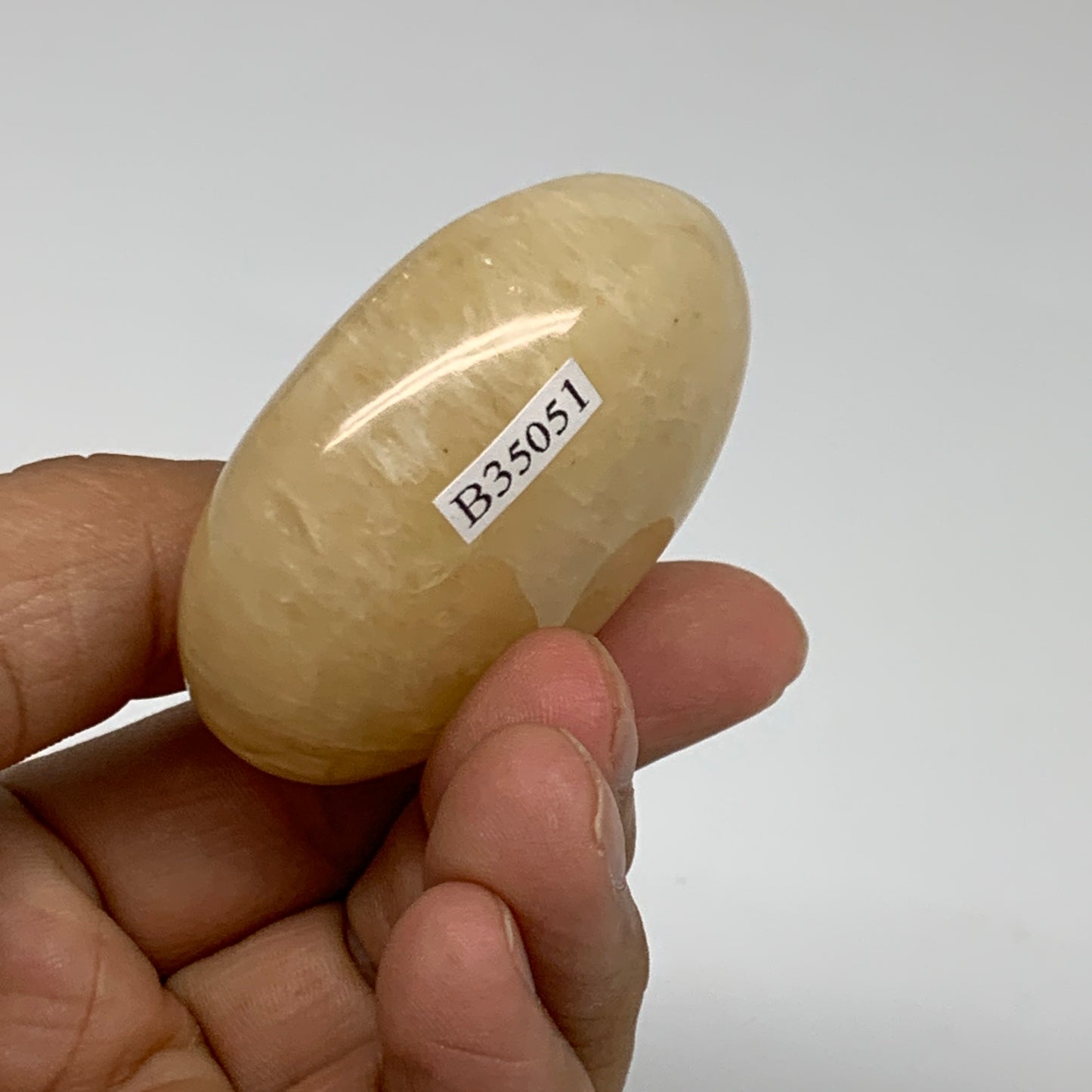 76.3g, 2.1"x1.6"x0.9", Yellow Aventurine Palm-Stone Crystal Stone, B35051