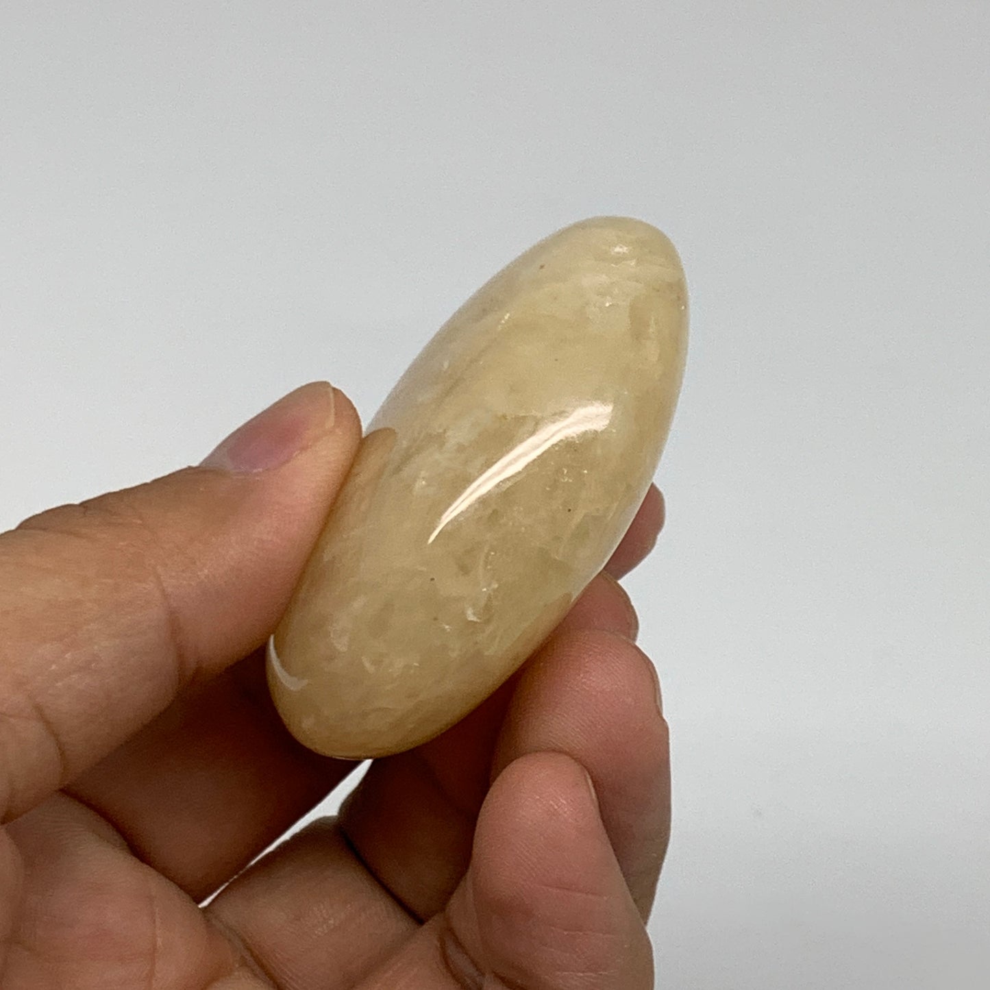 72.2g, 2.1"x1.7"x0.8", Yellow Aventurine Palm-Stone Crystal Stone, B35052