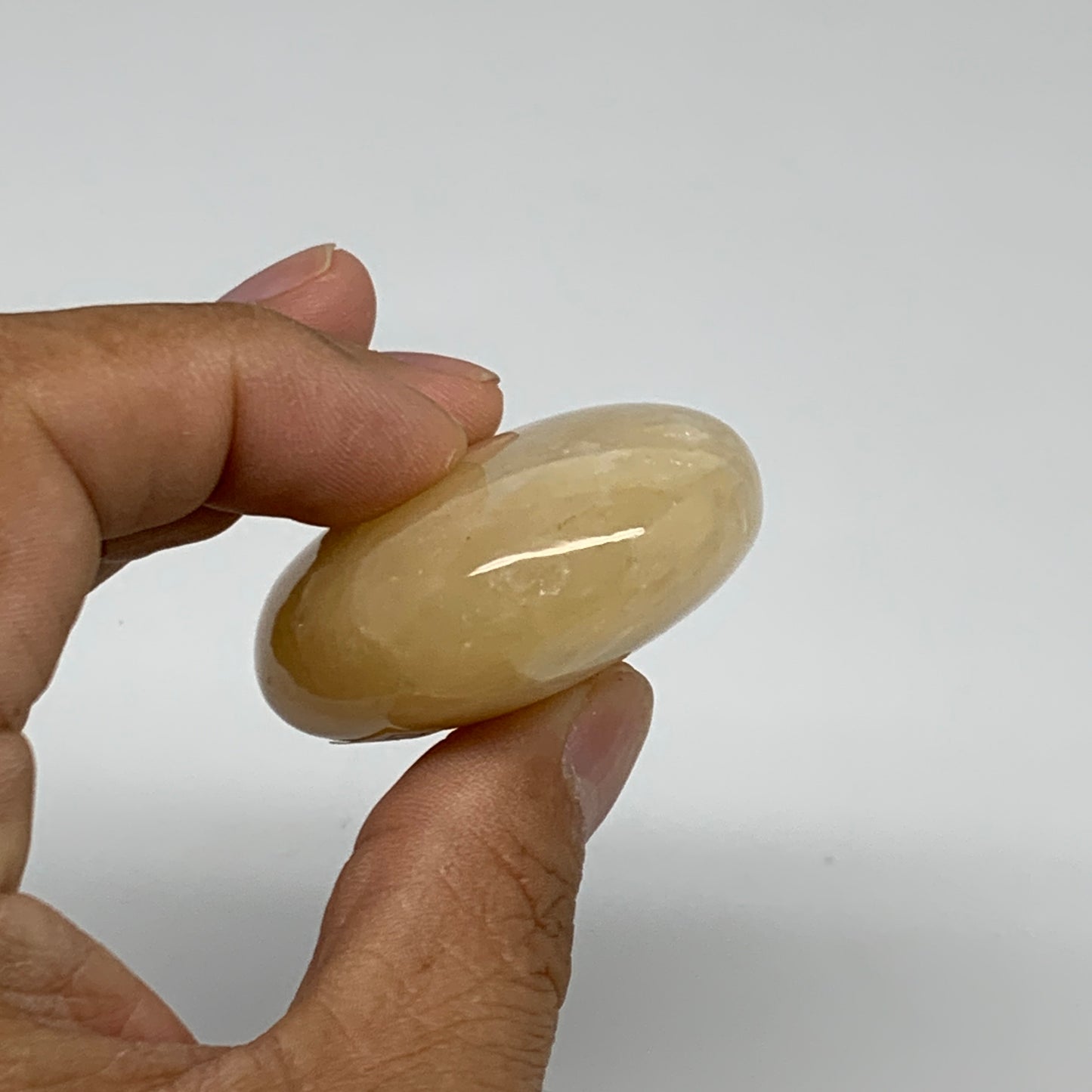 72.2g, 2.1"x1.7"x0.8", Yellow Aventurine Palm-Stone Crystal Stone, B35052