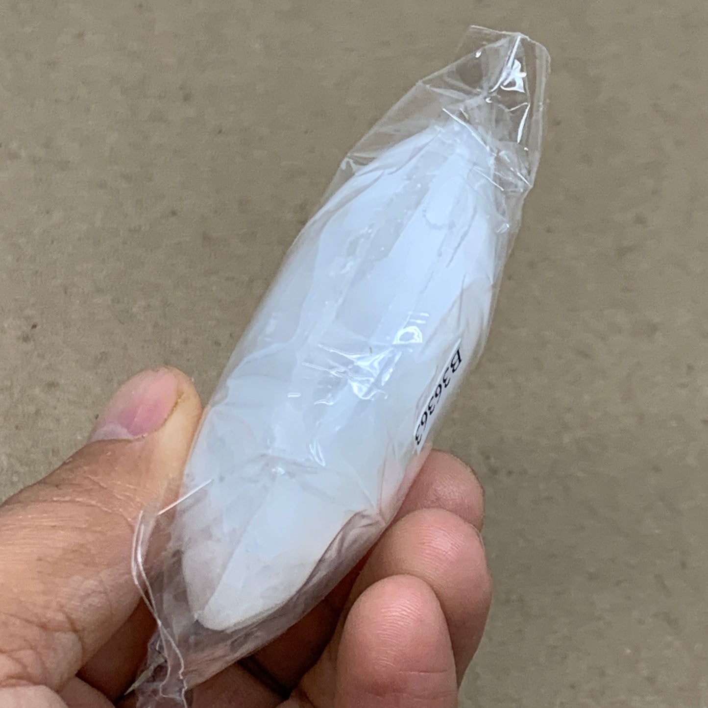 108g, 2.7"x2"x1", White Selenite Palmstone Crystal Pillow Reiki, B36363