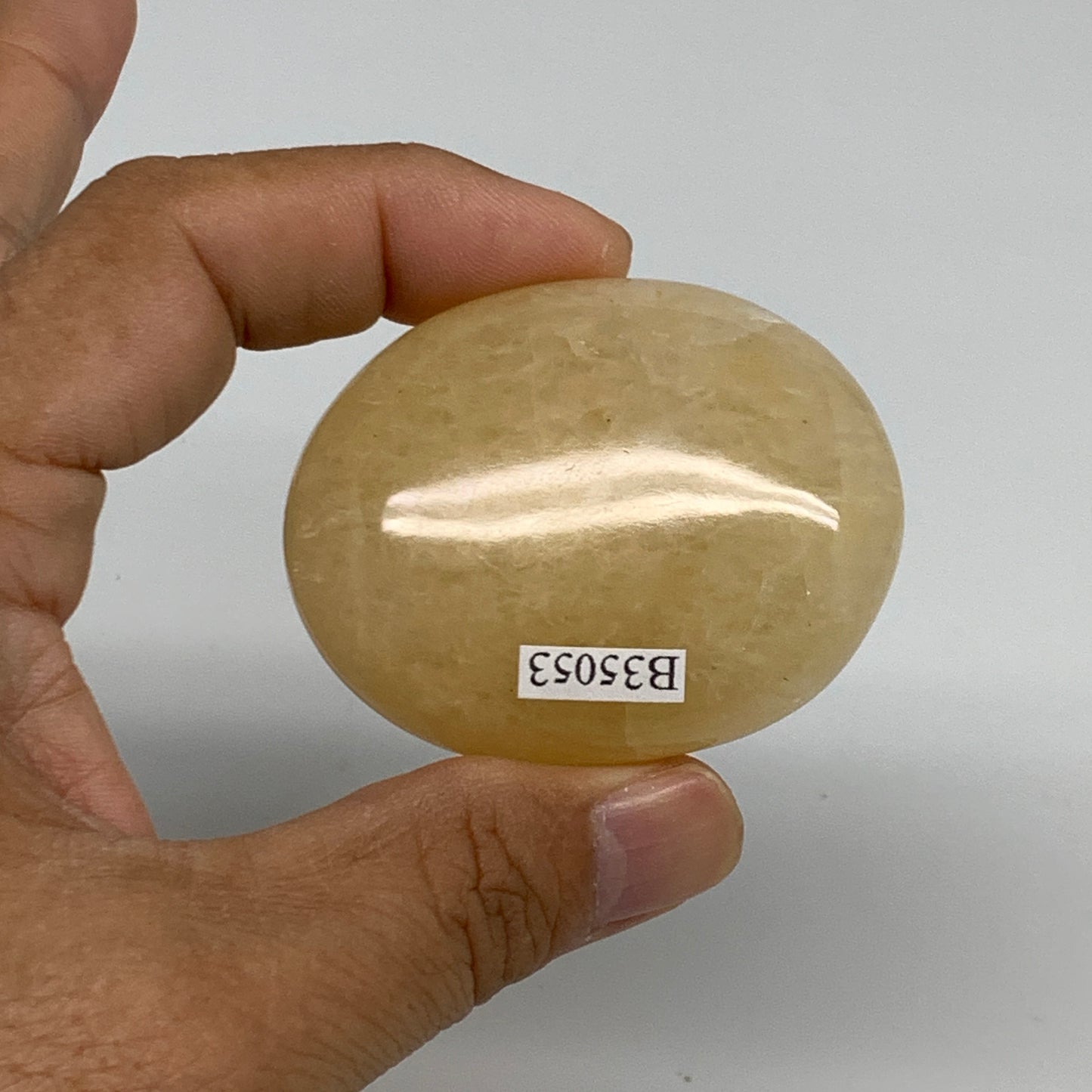 78.6g, 2.2"x1.7"x0.8", Yellow Aventurine Palm-Stone Crystal Stone, B35053