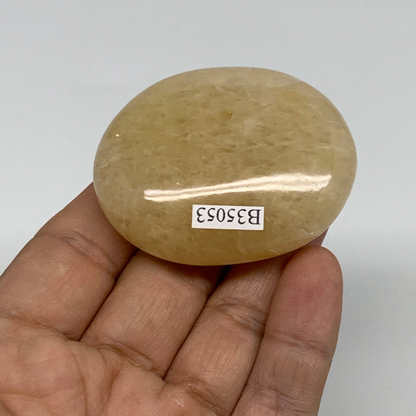 78.6g, 2.2"x1.7"x0.8", Yellow Aventurine Palm-Stone Crystal Stone, B35053