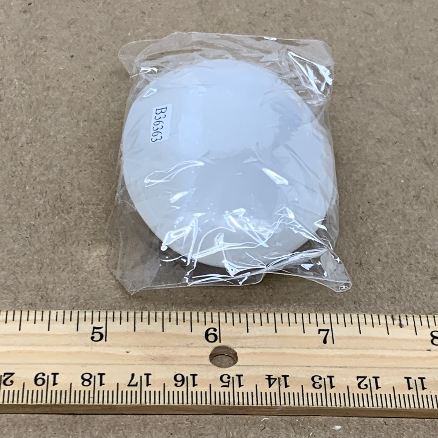 108g, 2.7"x2"x1", White Selenite Palmstone Crystal Pillow Reiki, B36363