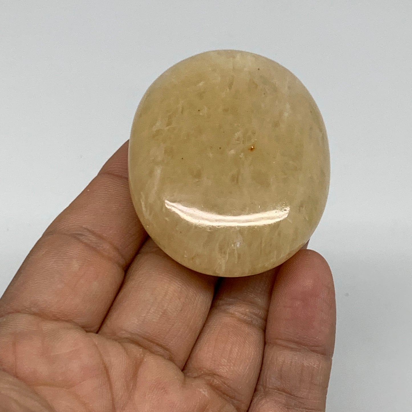 78.6g, 2.2"x1.7"x0.8", Yellow Aventurine Palm-Stone Crystal Stone, B35053