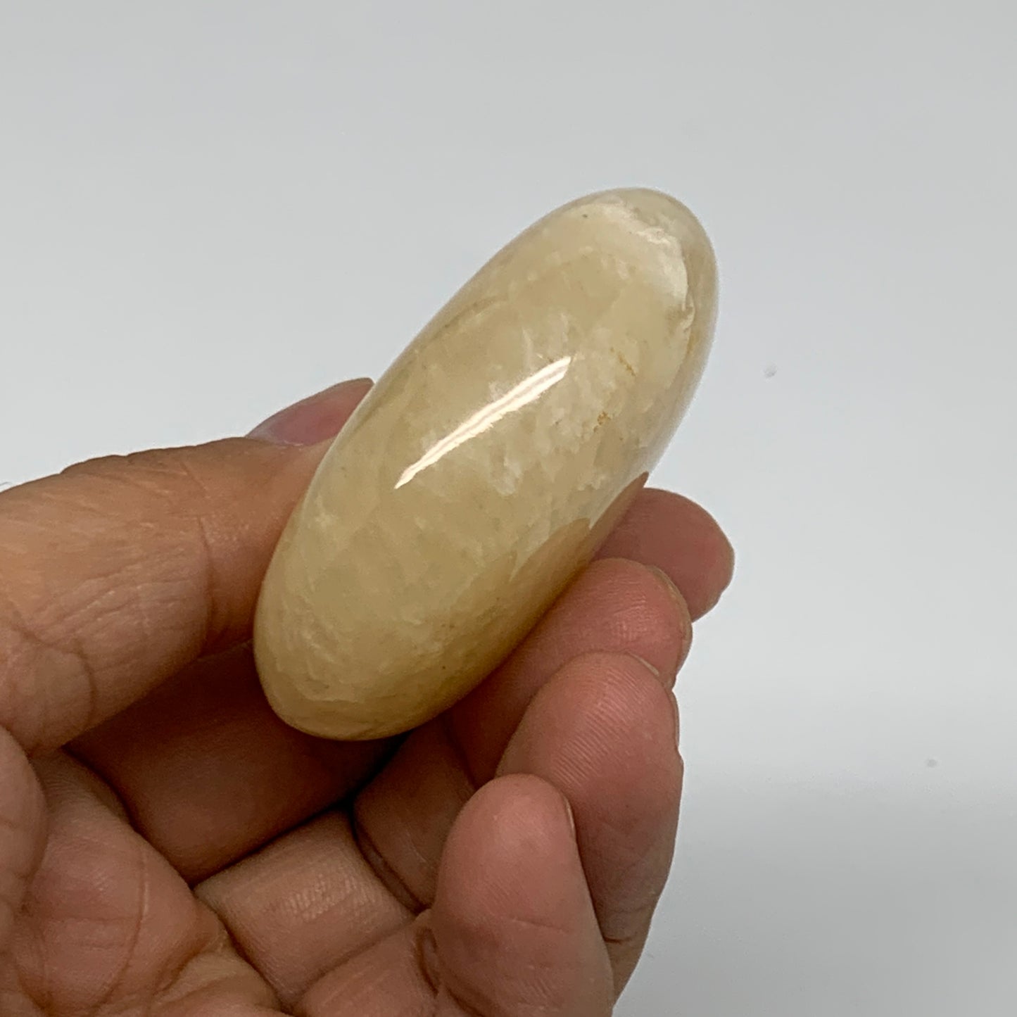 78.6g, 2.2"x1.7"x0.8", Yellow Aventurine Palm-Stone Crystal Stone, B35053