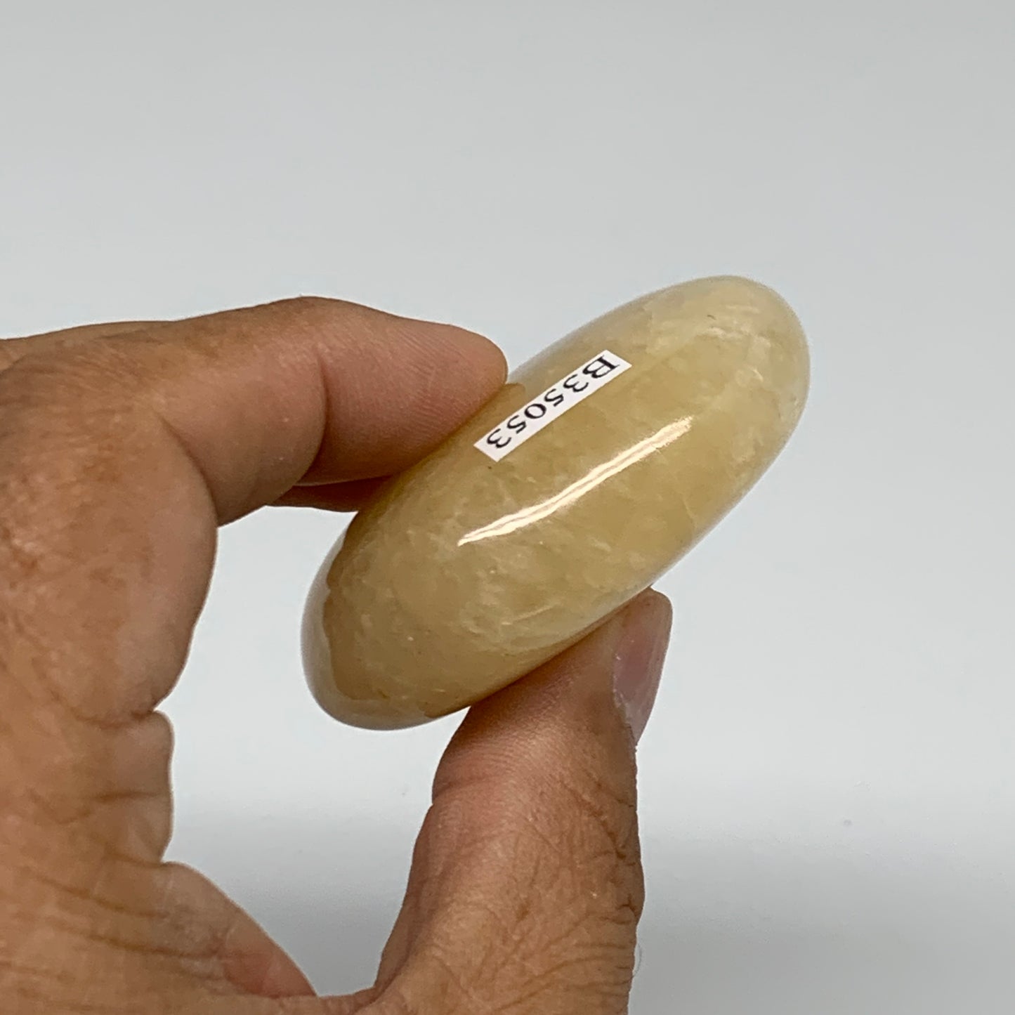 78.6g, 2.2"x1.7"x0.8", Yellow Aventurine Palm-Stone Crystal Stone, B35053