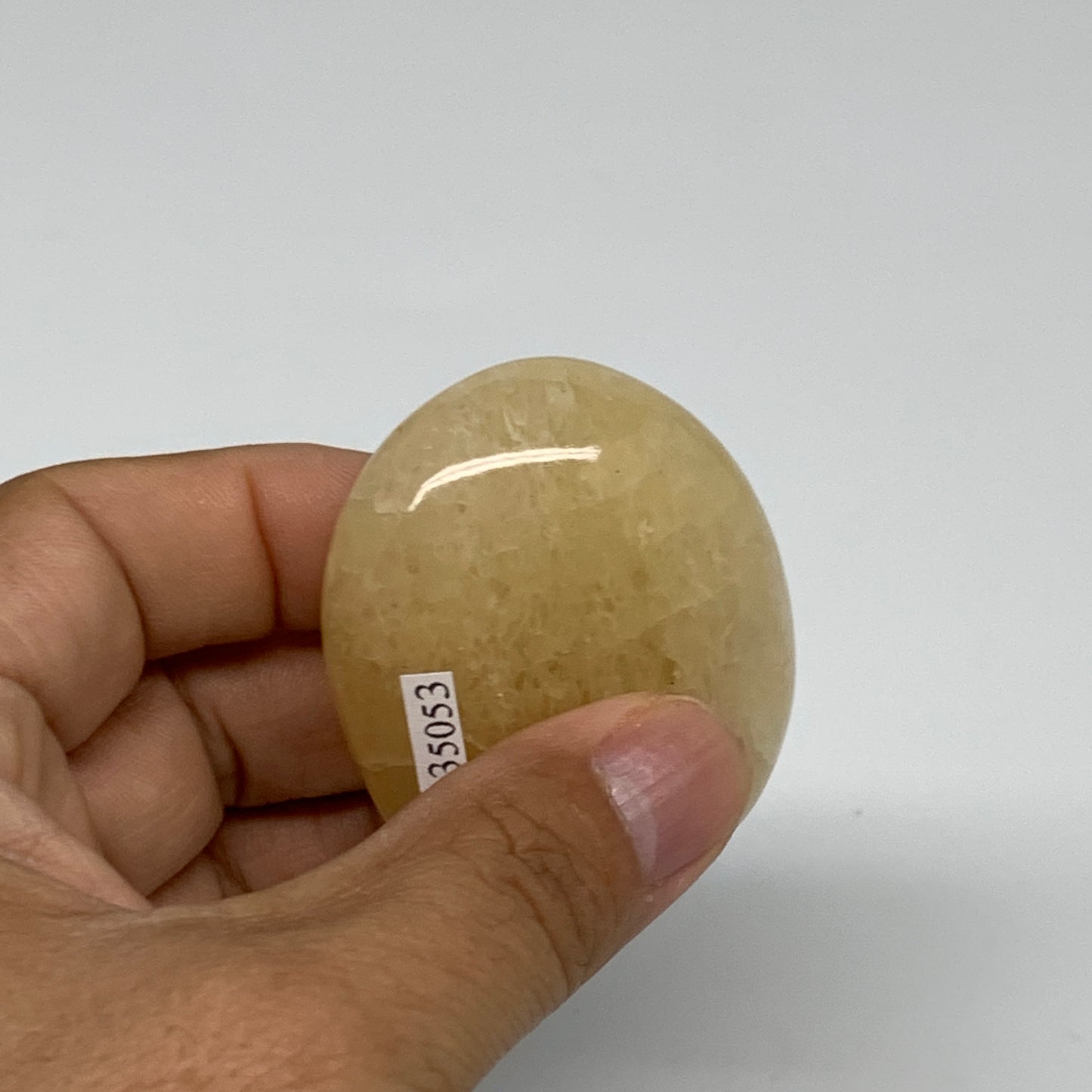 78.6g, 2.2"x1.7"x0.8", Yellow Aventurine Palm-Stone Crystal Stone, B35053