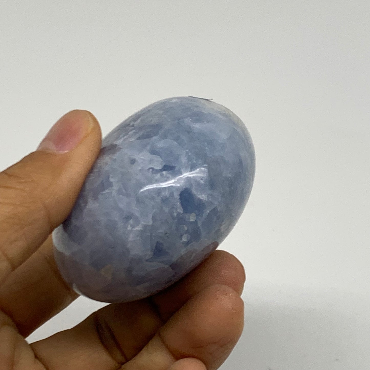 223.6g, 2.9"x2.2"x1.5" Blue Calcite Palm-Stone Polished Tumbled, B38117