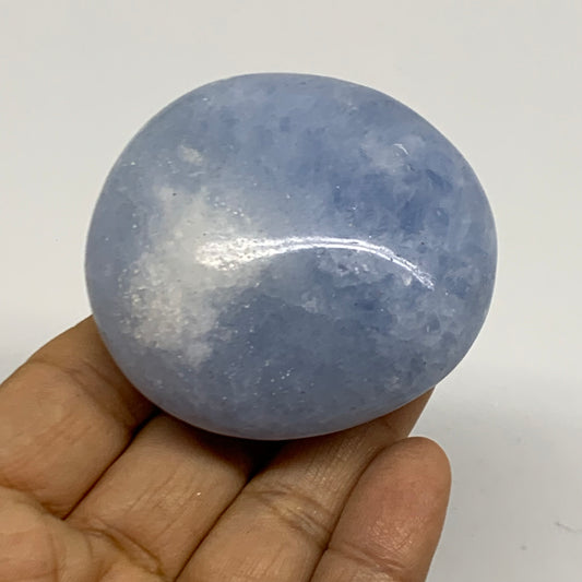 147.2g, 2.4"x2.2"x1.2" Blue Calcite Palm-Stone Polished Tumbled, B38118