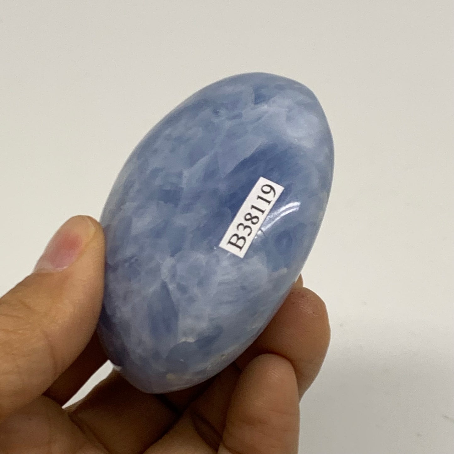 159.9g, 2.5"x2.2"x1.3" Blue Calcite Palm-Stone Polished Tumbled, B38119