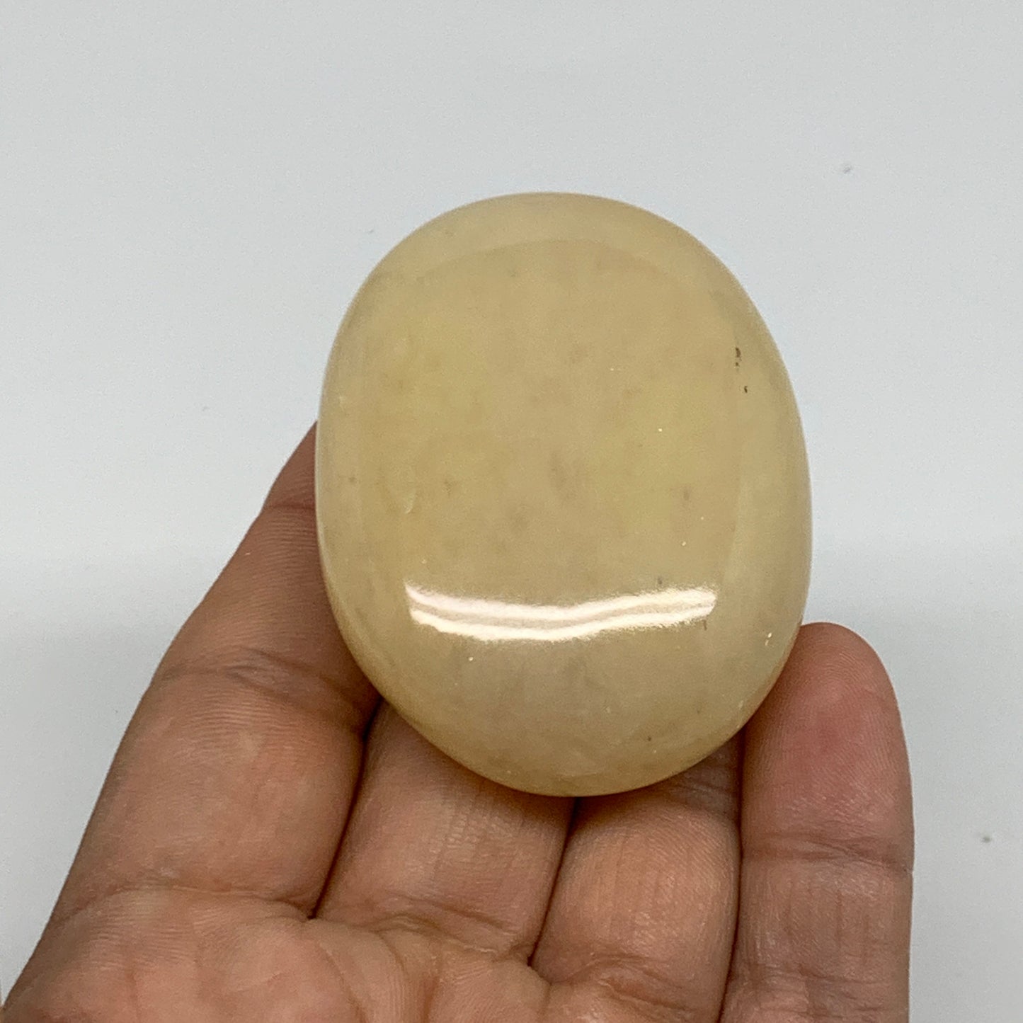 83.7g, 2.2"x1.7"x0.8", Yellow Aventurine Palm-Stone Crystal Stone, B35055