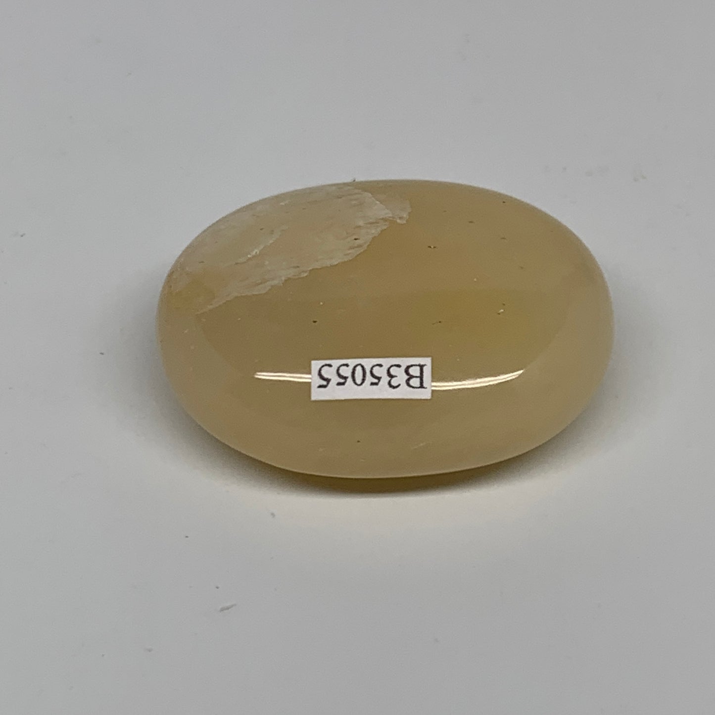 83.7g, 2.2"x1.7"x0.8", Yellow Aventurine Palm-Stone Crystal Stone, B35055