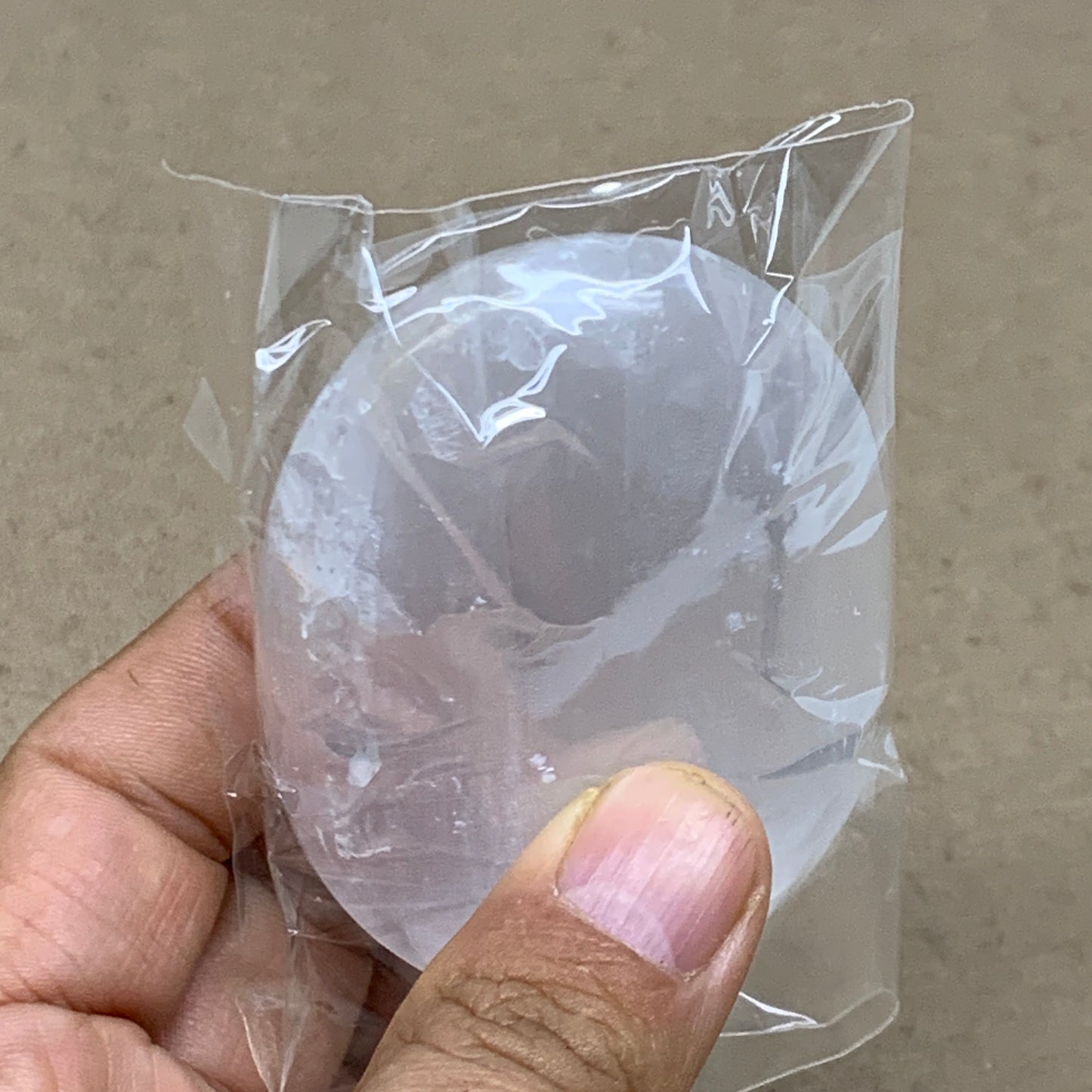 105g, 2.8"x2"x1", White Selenite Palmstone Crystal Pillow Reiki, B36367