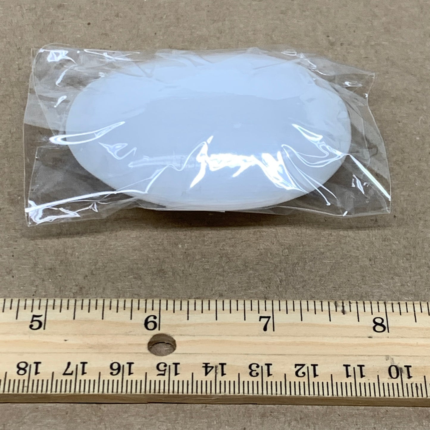 105g, 2.8"x2"x1", White Selenite Palmstone Crystal Pillow Reiki, B36367