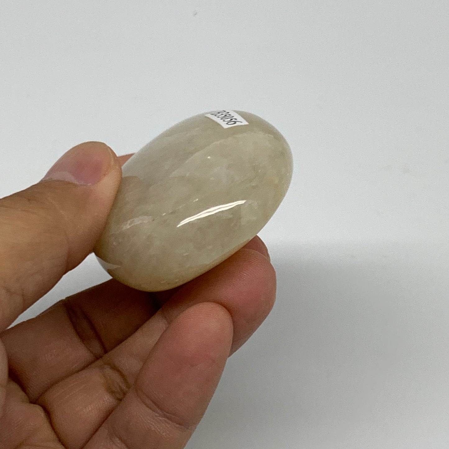 80g, 2.1"x1.7"x0.9", Yellow Aventurine Palm-Stone Crystal Stone, B35056