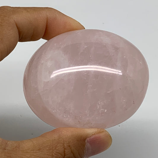 162g , 2.5"x2"x1.4", Natural Pink Rose Quartz Palm-stone Crystal, B37287