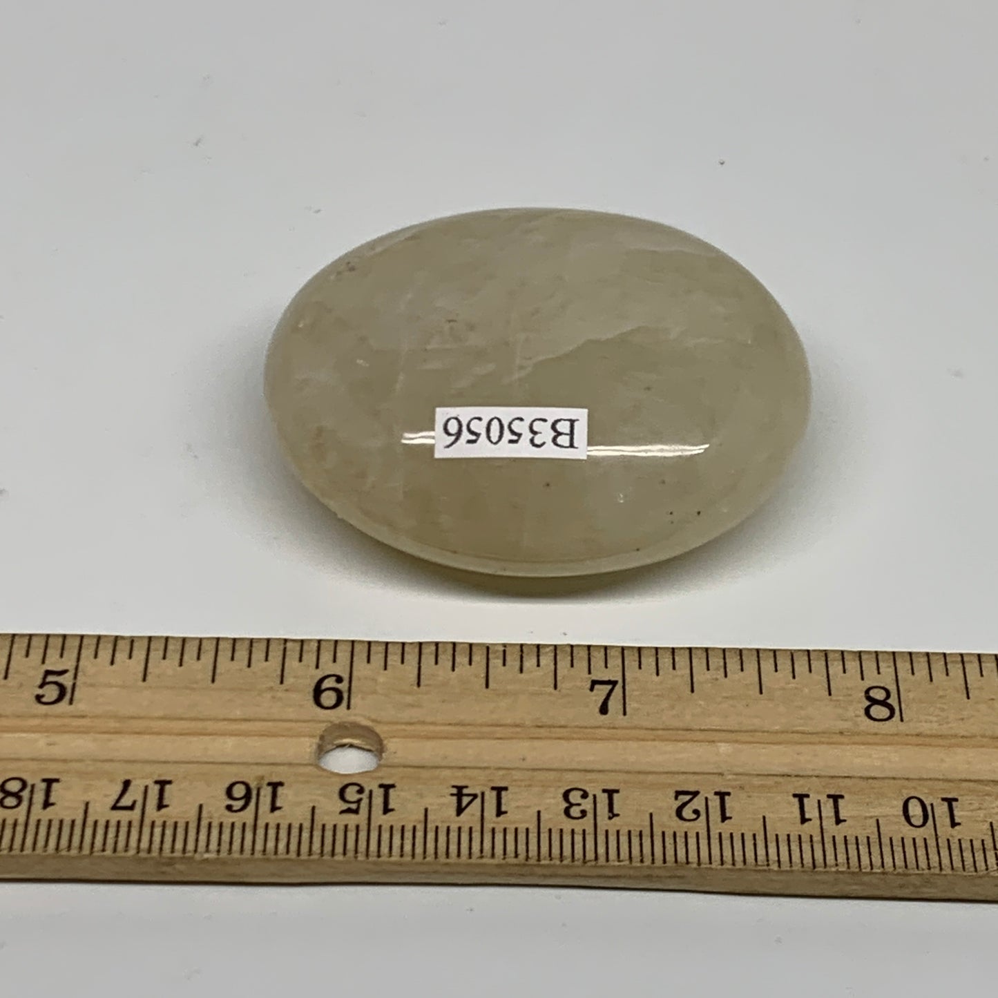 80g, 2.1"x1.7"x0.9", Yellow Aventurine Palm-Stone Crystal Stone, B35056