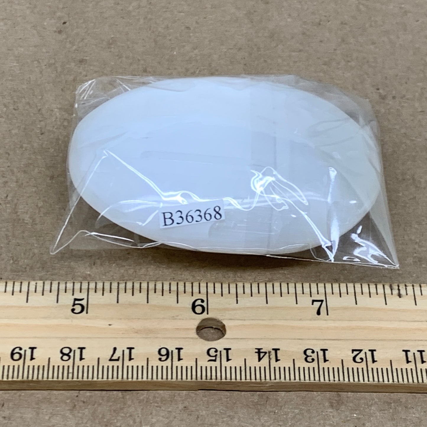 101g, 2.8"x2"x1", White Selenite Palmstone Crystal Pillow Reiki, B36368