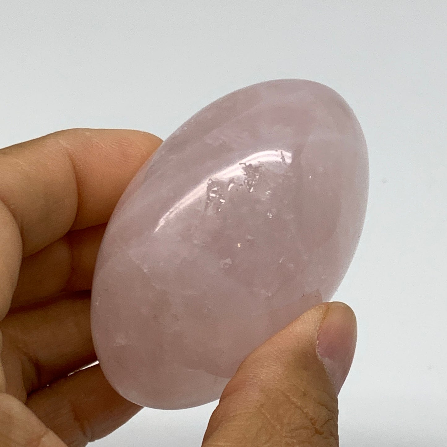 162g , 2.5"x2"x1.4", Natural Pink Rose Quartz Palm-stone Crystal, B37287