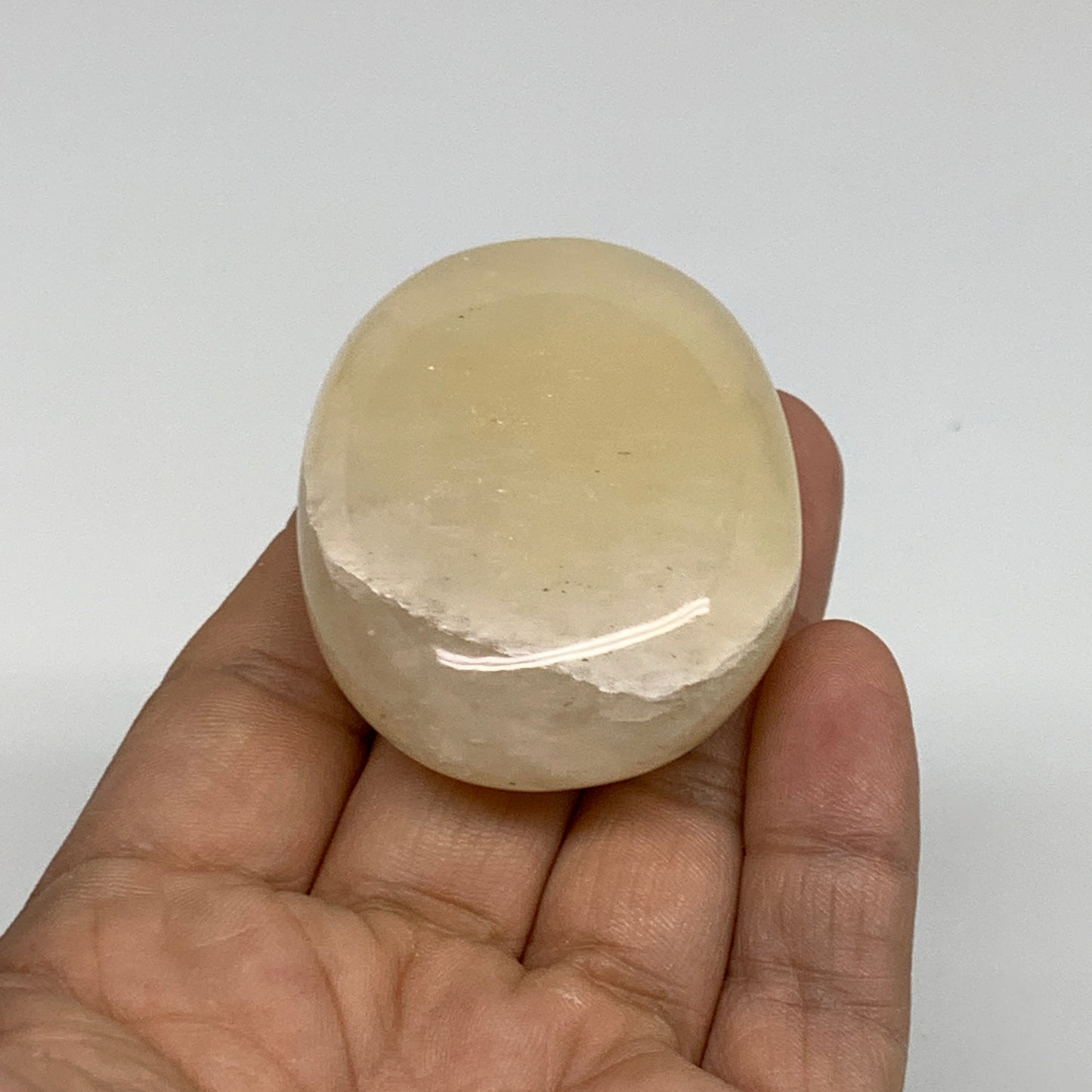 81.5g, 2.2"x1.7"x0.8", Yellow Aventurine Palm-Stone Crystal Stone, B35057