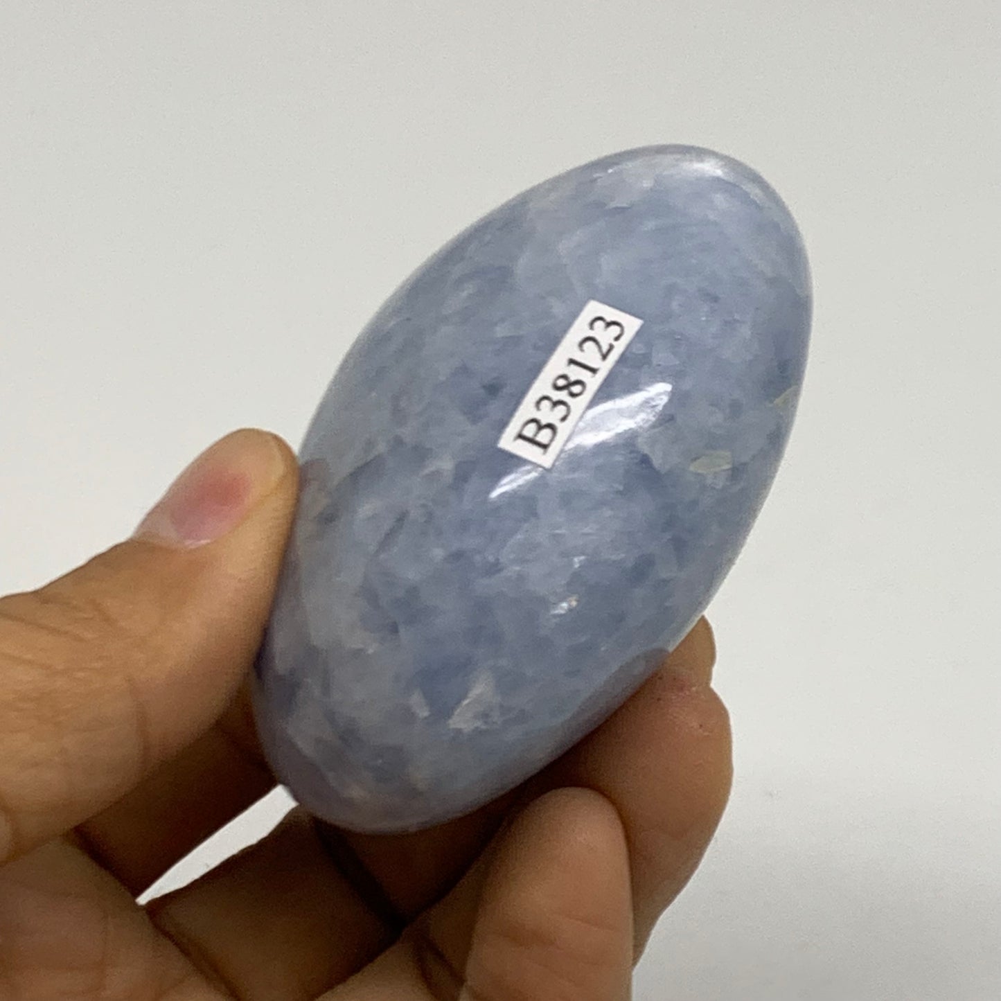 165.8g, 2.6"x2"x1.3" Blue Calcite Palm-Stone Polished Tumbled, B38123