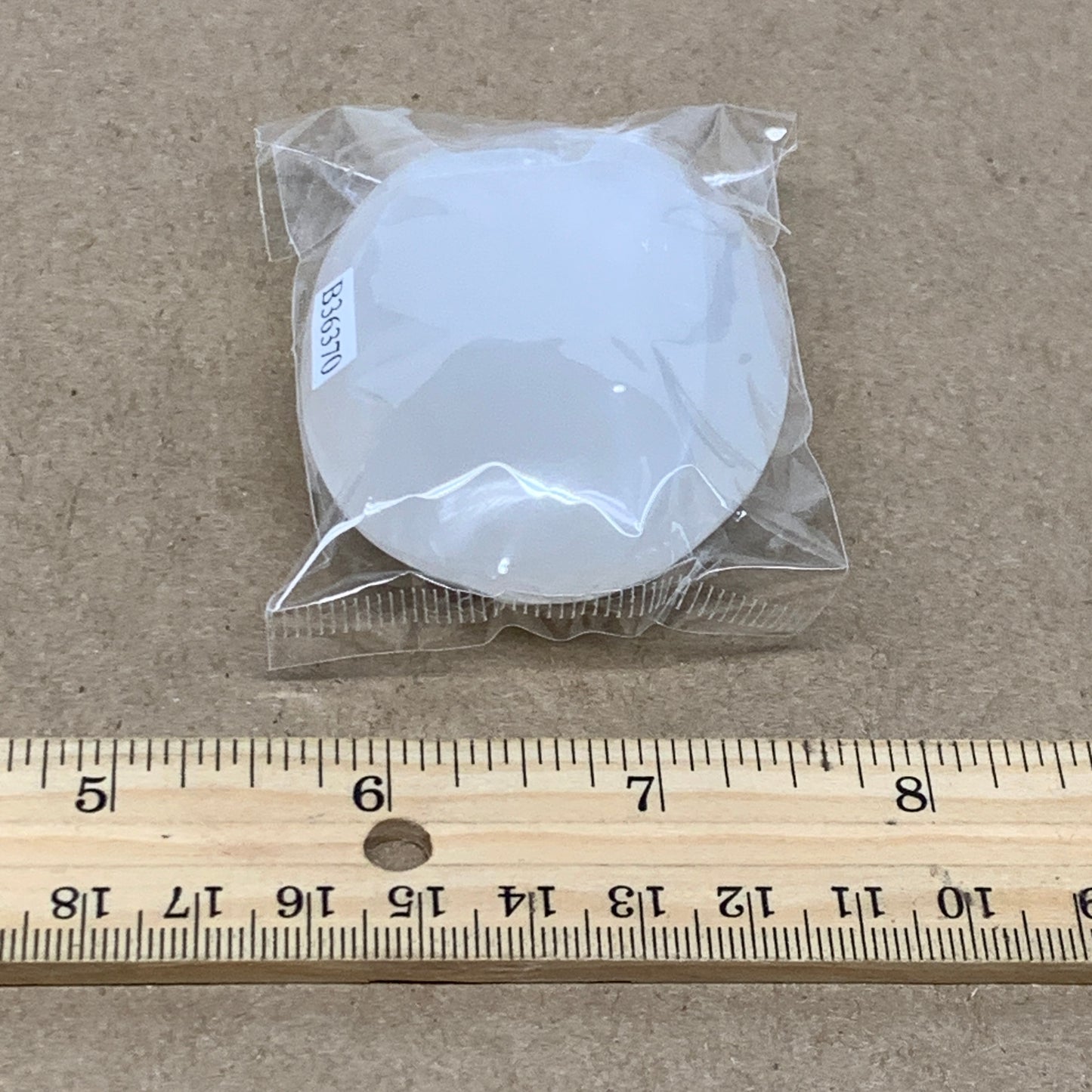 98g, 2.7"x2"x1", White Selenite Palmstone Crystal Pillow Reiki, B36370