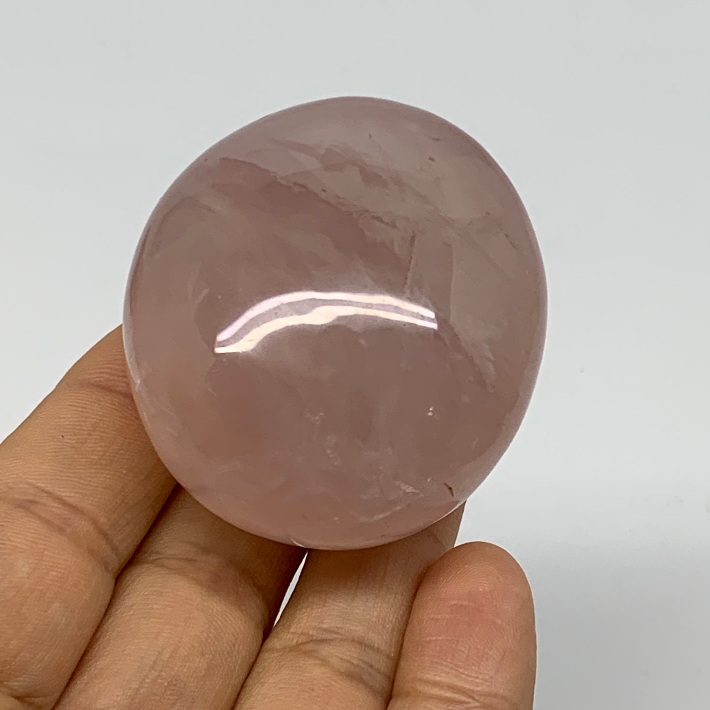 122.9g , 2.1"x1.8"x1.5", Natural Pink Rose Quartz Palm-stone Crystal, B37285