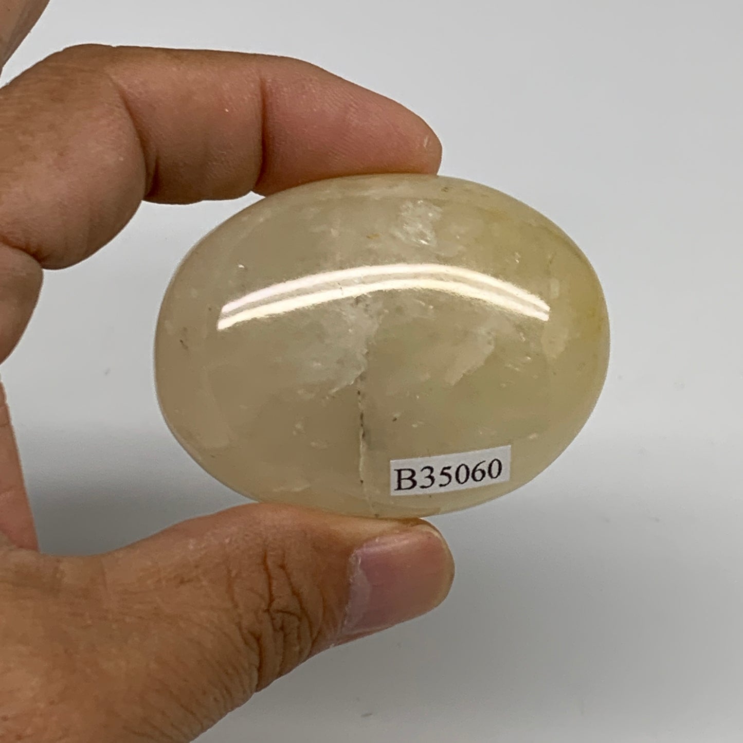 76.9g, 2.1"x1.6"x0.9", Yellow Aventurine Palm-Stone Crystal Stone, B35060